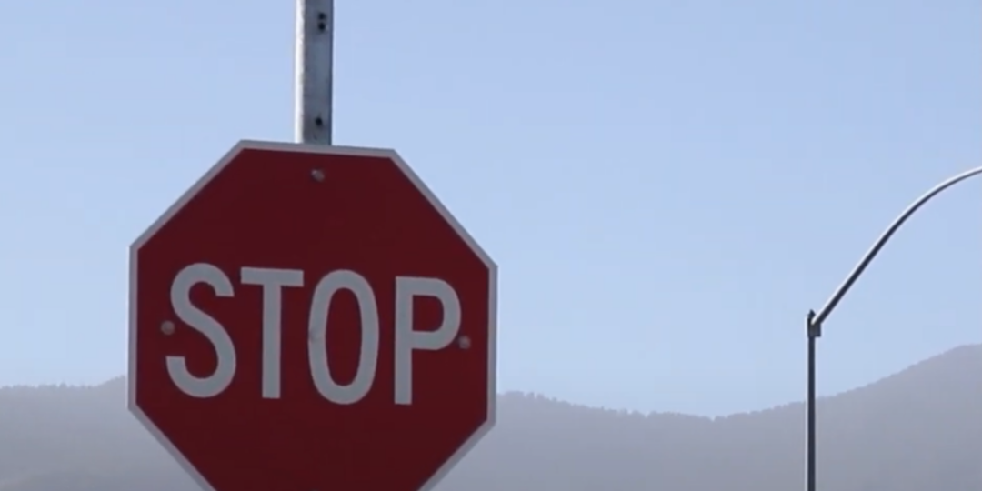 Muller Lane stop sign at Muller Lane and 395